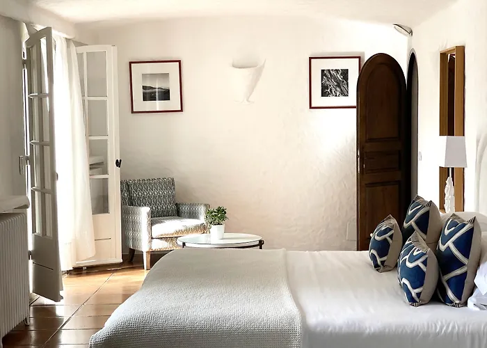 Отель Miramar Corsica 5*