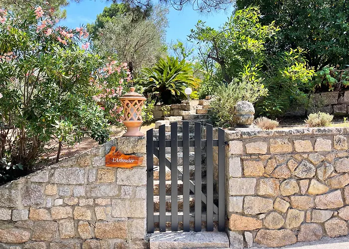 Отель Miramar Corsica
