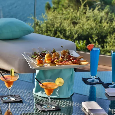 Szálloda Miramar Corsica 5*